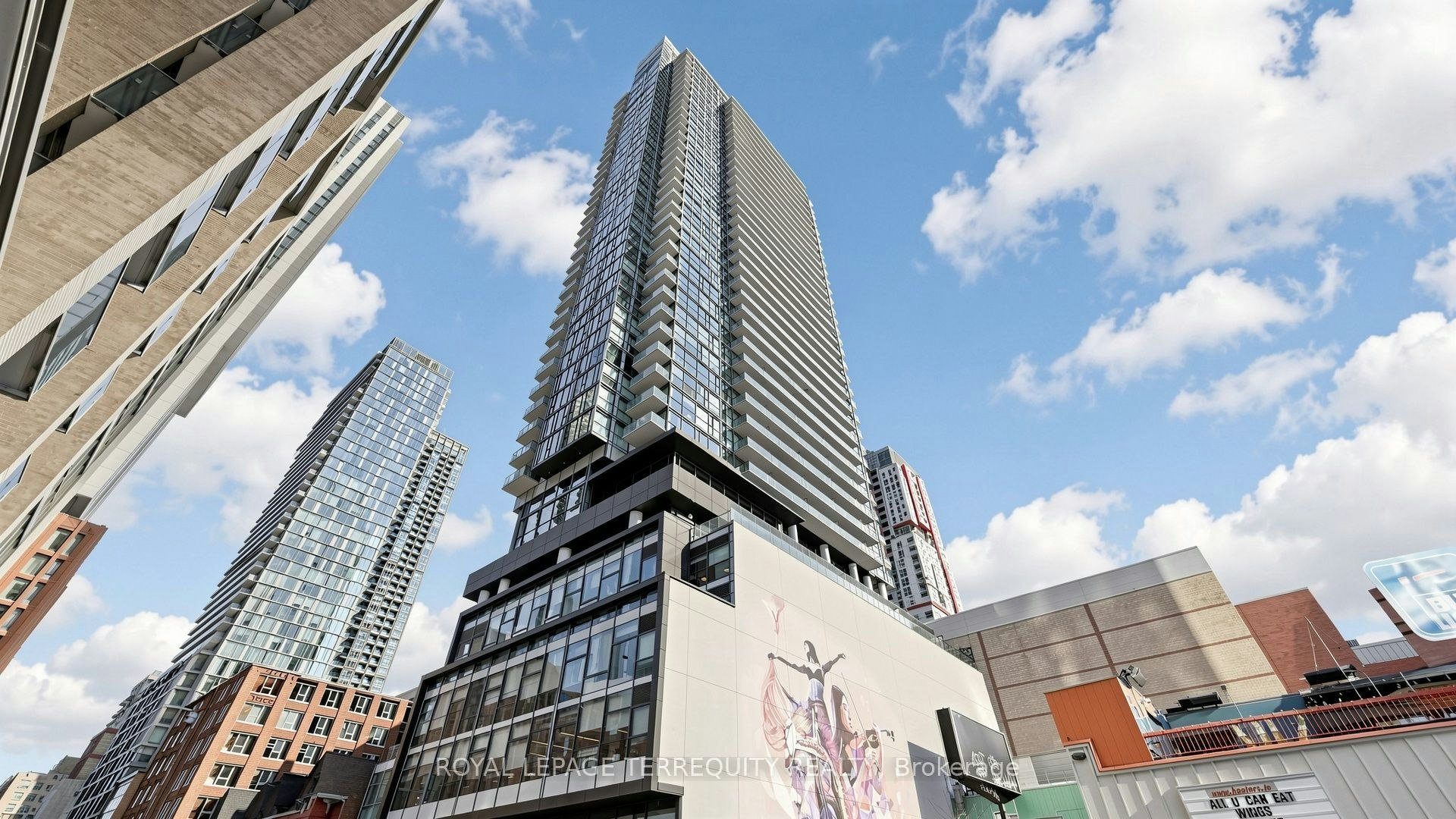 3512-290 Adelaide Street W, Toronto, ON, M5V 0P3