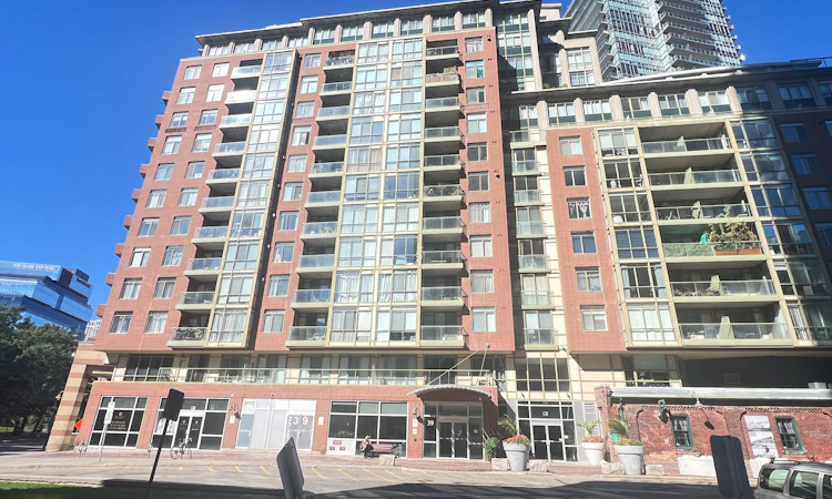 716-39 Parliament Street