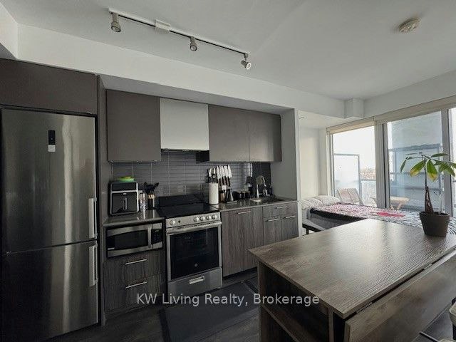 712-251 Jarvis Street, Toronto, ON, M5B 0C3 - 4