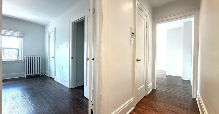 201-858 Davenport Road, Toronto, ON, M6G 2B6 - 13