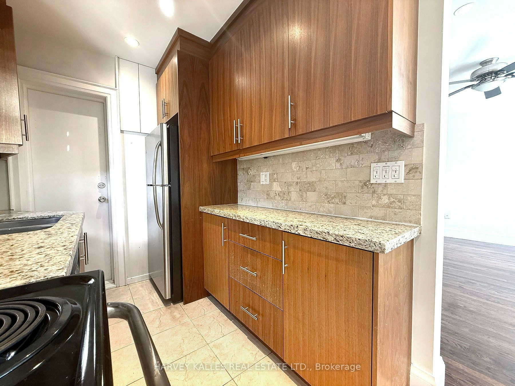 301-858 Davenport Road, Toronto, ON, M6G 2B6 - 14
