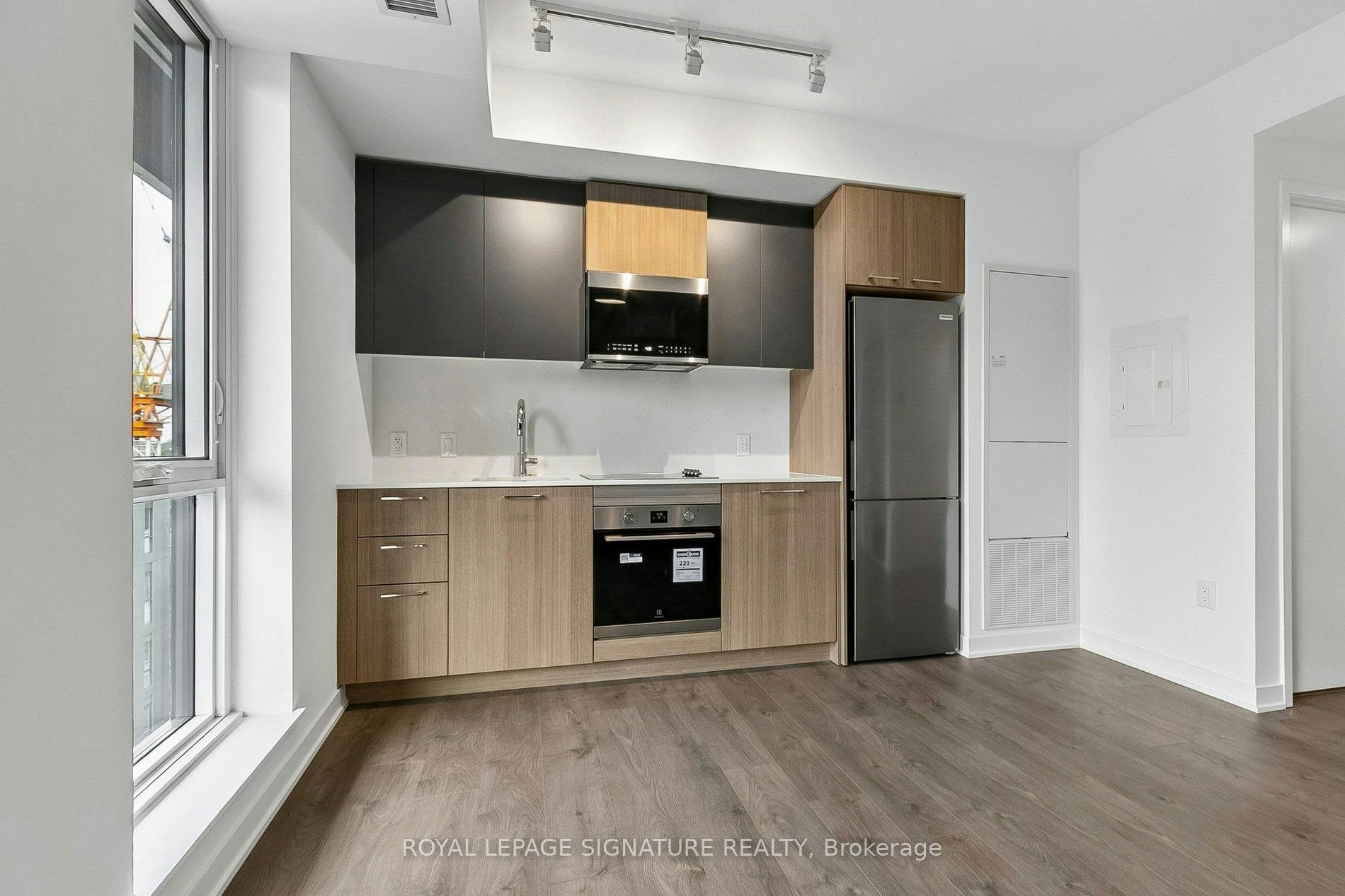 809-10 Oak Street, Toronto, ON, M5A 0Z1 - 18
