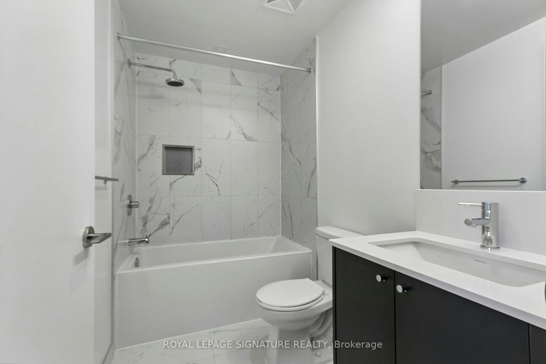 809-10 Oak Street, Toronto, ON, M5A 0Z1 - 24