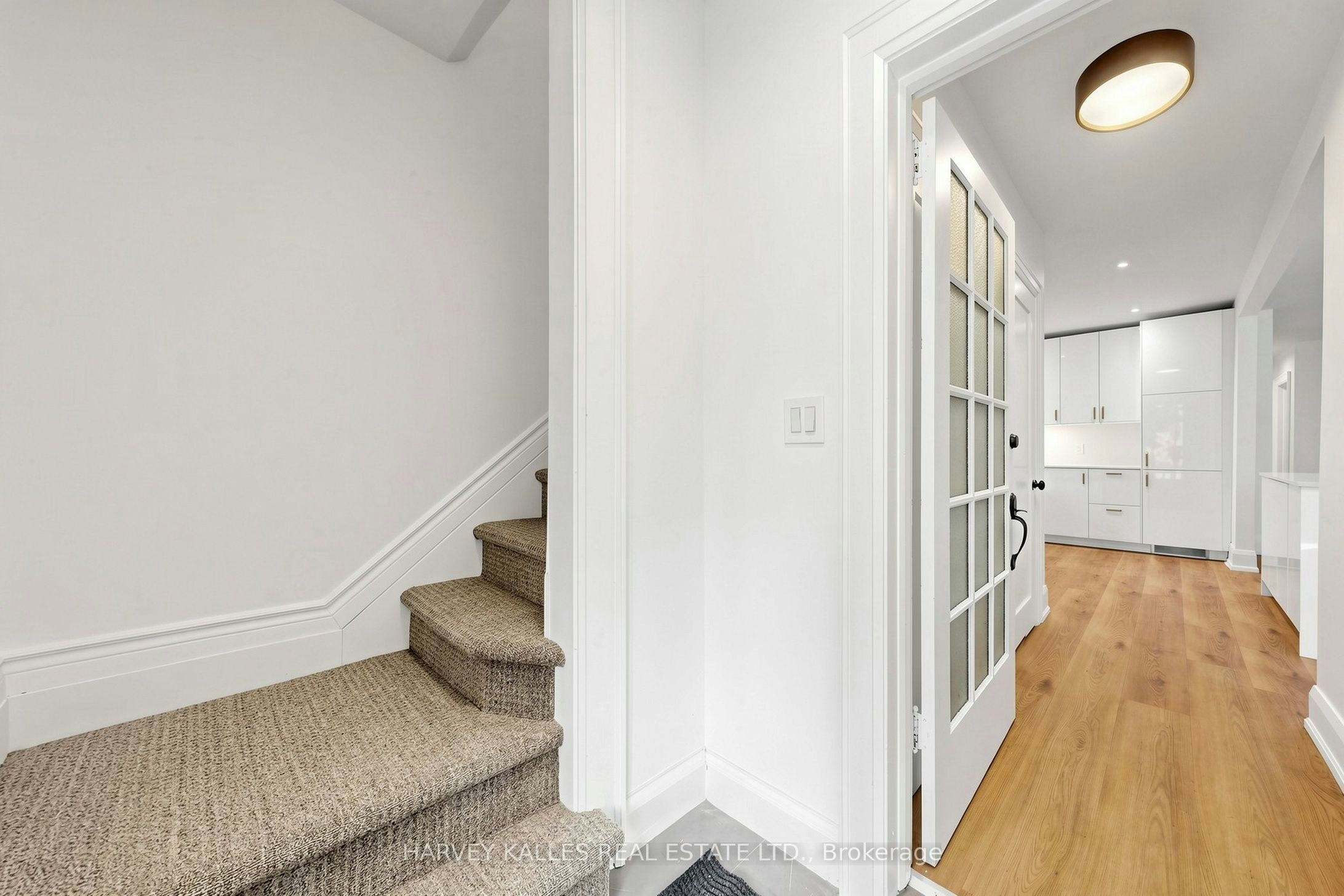 Main-7 Tullis Drive, Toronto, ON, M4S 2E2 - 5