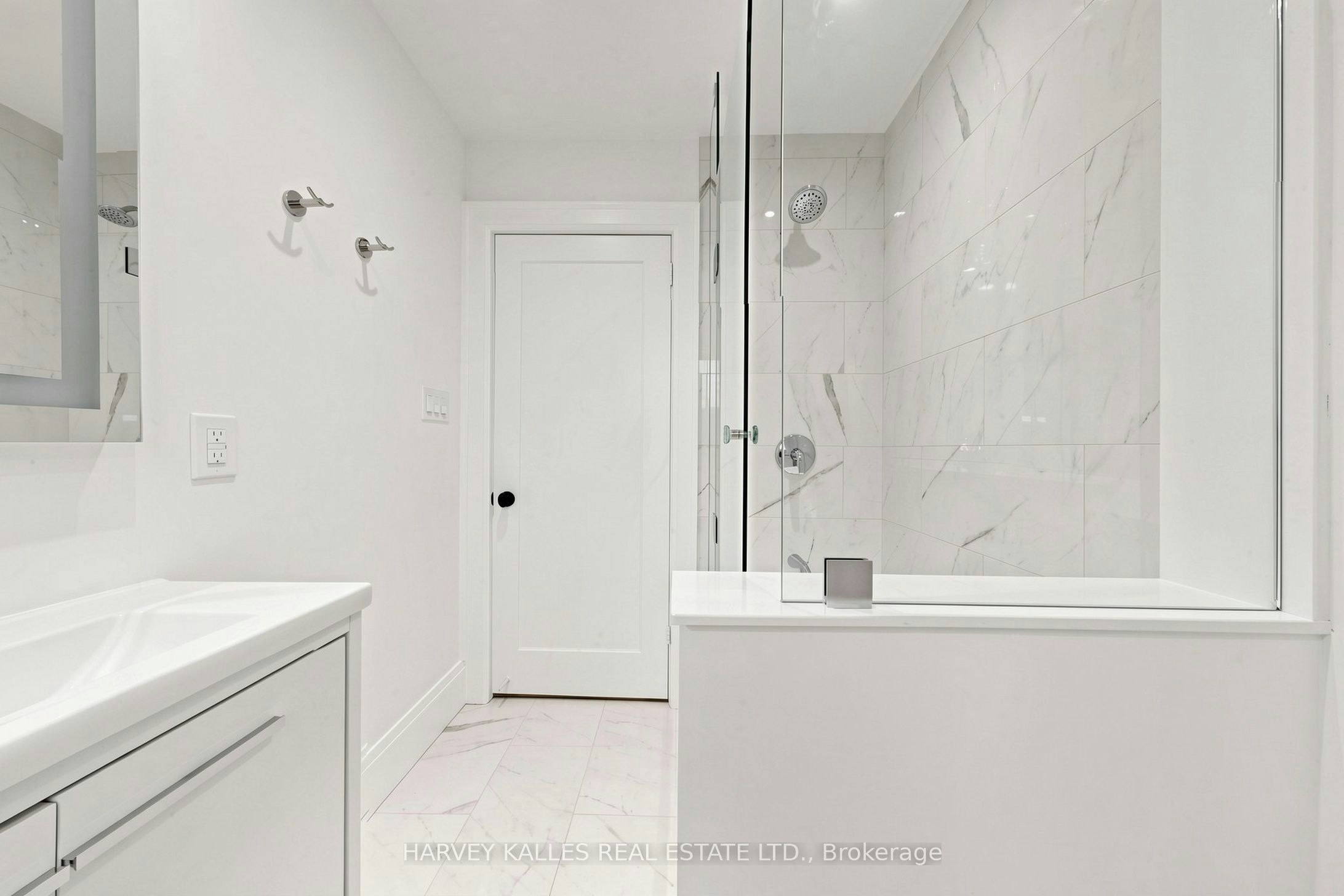 Main-7 Tullis Drive, Toronto, ON, M4S 2E2 - 41