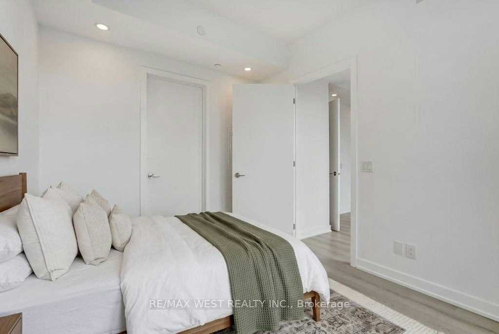 2707-100 Queen Street E, Toronto, ON, M5C 0B5 - 12