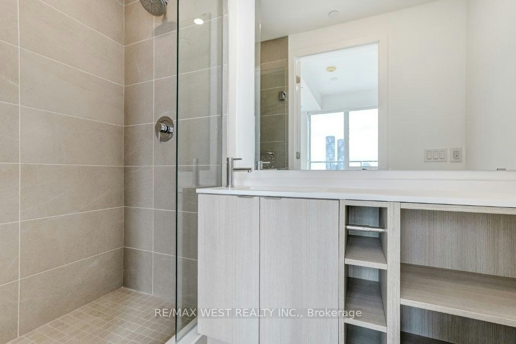 2707-100 Queen Street E, Toronto, ON, M5C 0B5 - 13