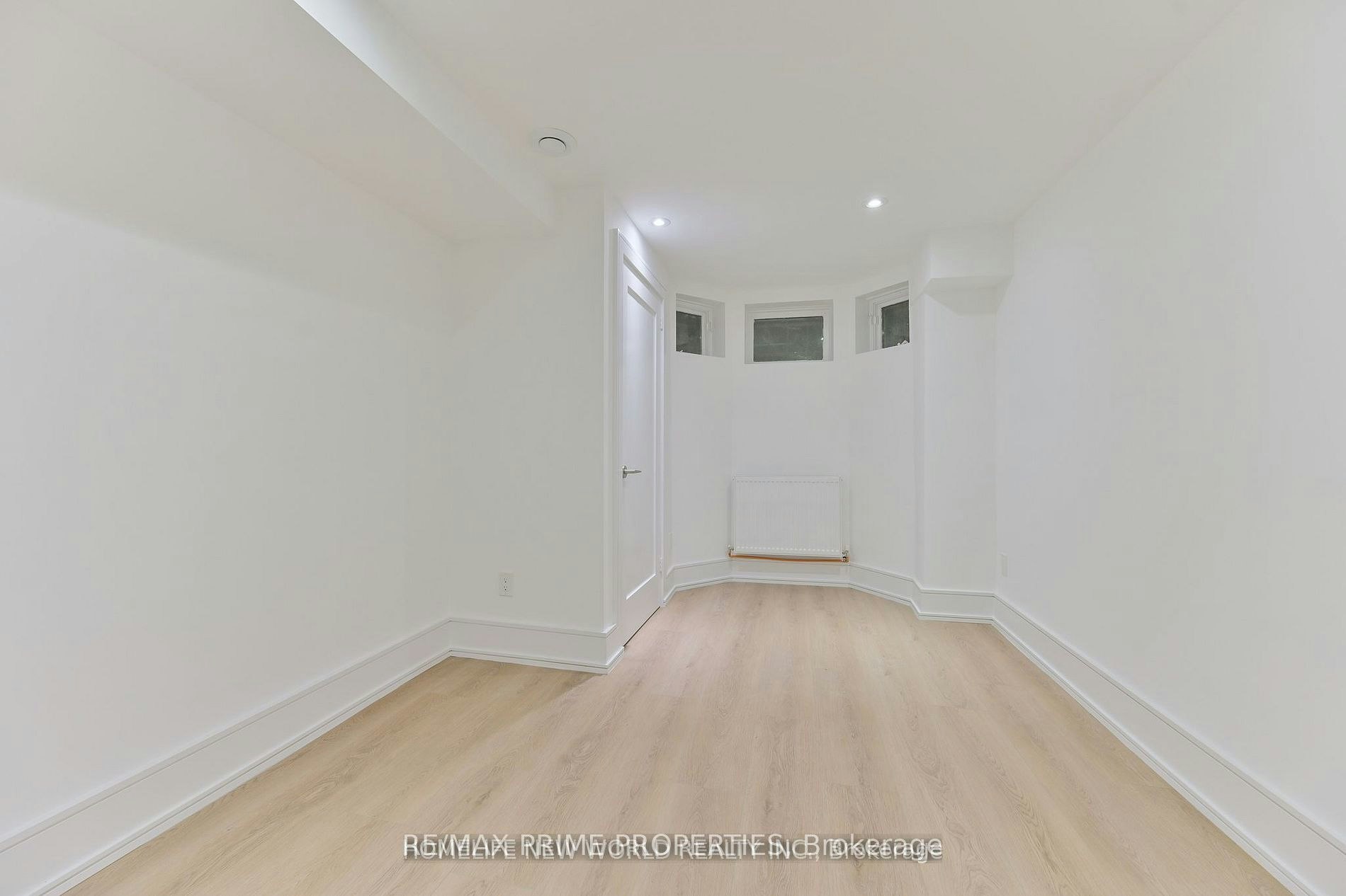 Lower-995 Dufferin Street, Toronto, ON, M6H 4B2 - 4