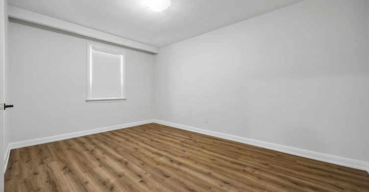 120 Ranee Avenue, Toronto, ON, M6A 1N2 - 20