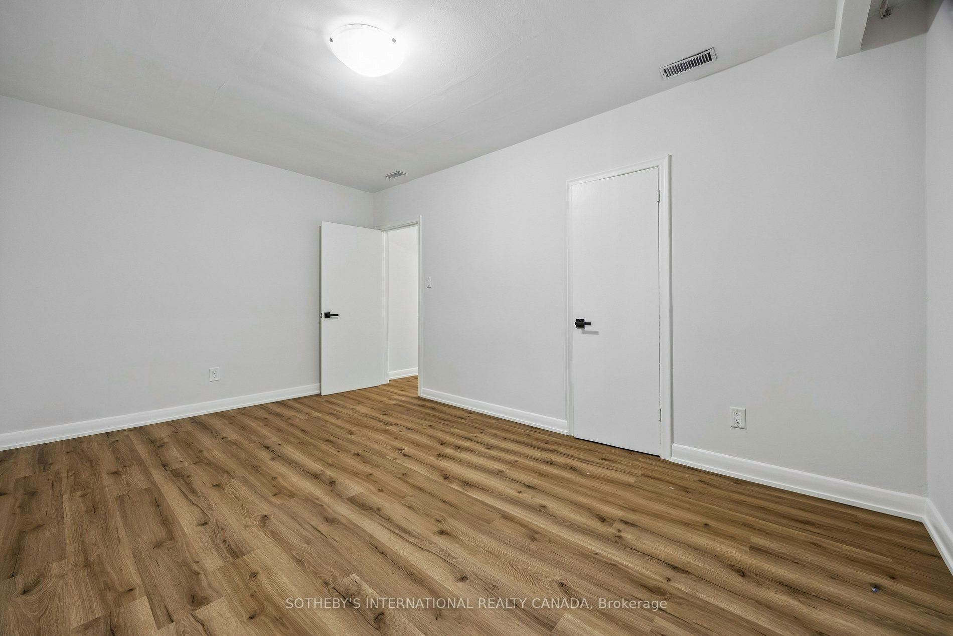 120 Ranee Avenue, Toronto, ON, M6A 1N2 - 22