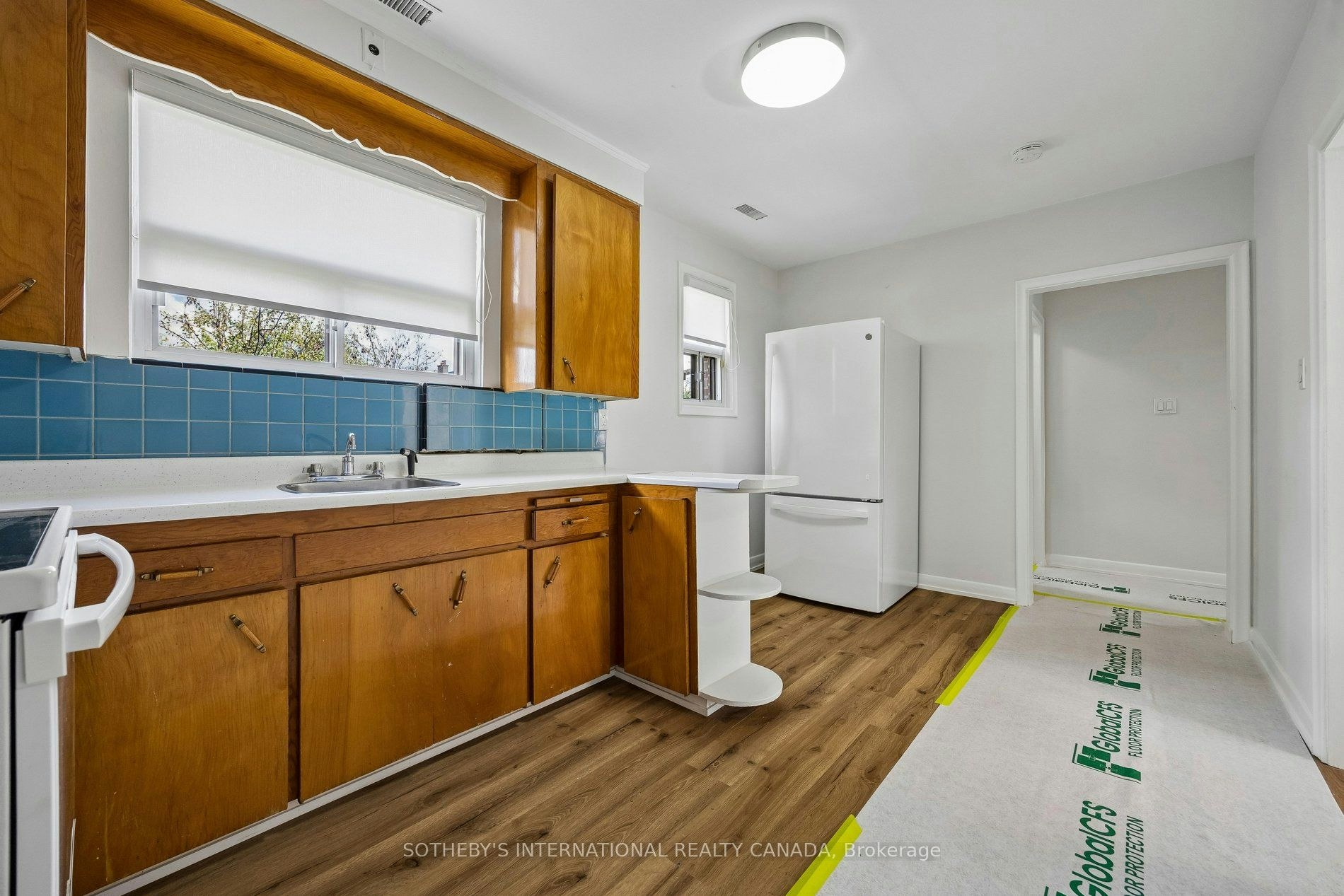 120 Ranee Avenue, Toronto, ON, M6A 1N2 - 14