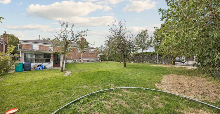 120 Ranee Avenue, Toronto, ON, M6A 1N2 - 32