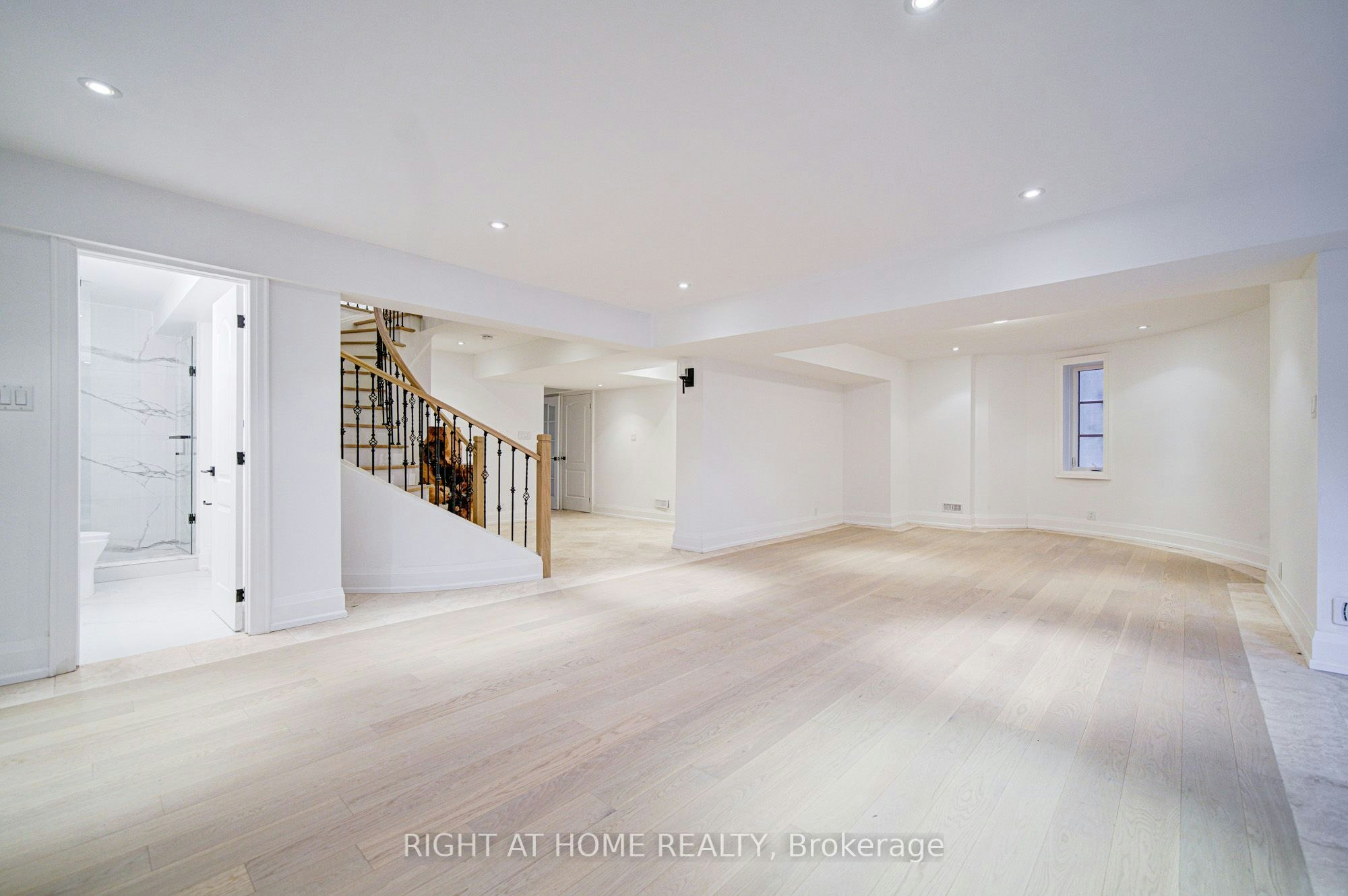 125 Kingsdale Avenue, Toronto, ON, M2N 3W5 - 46