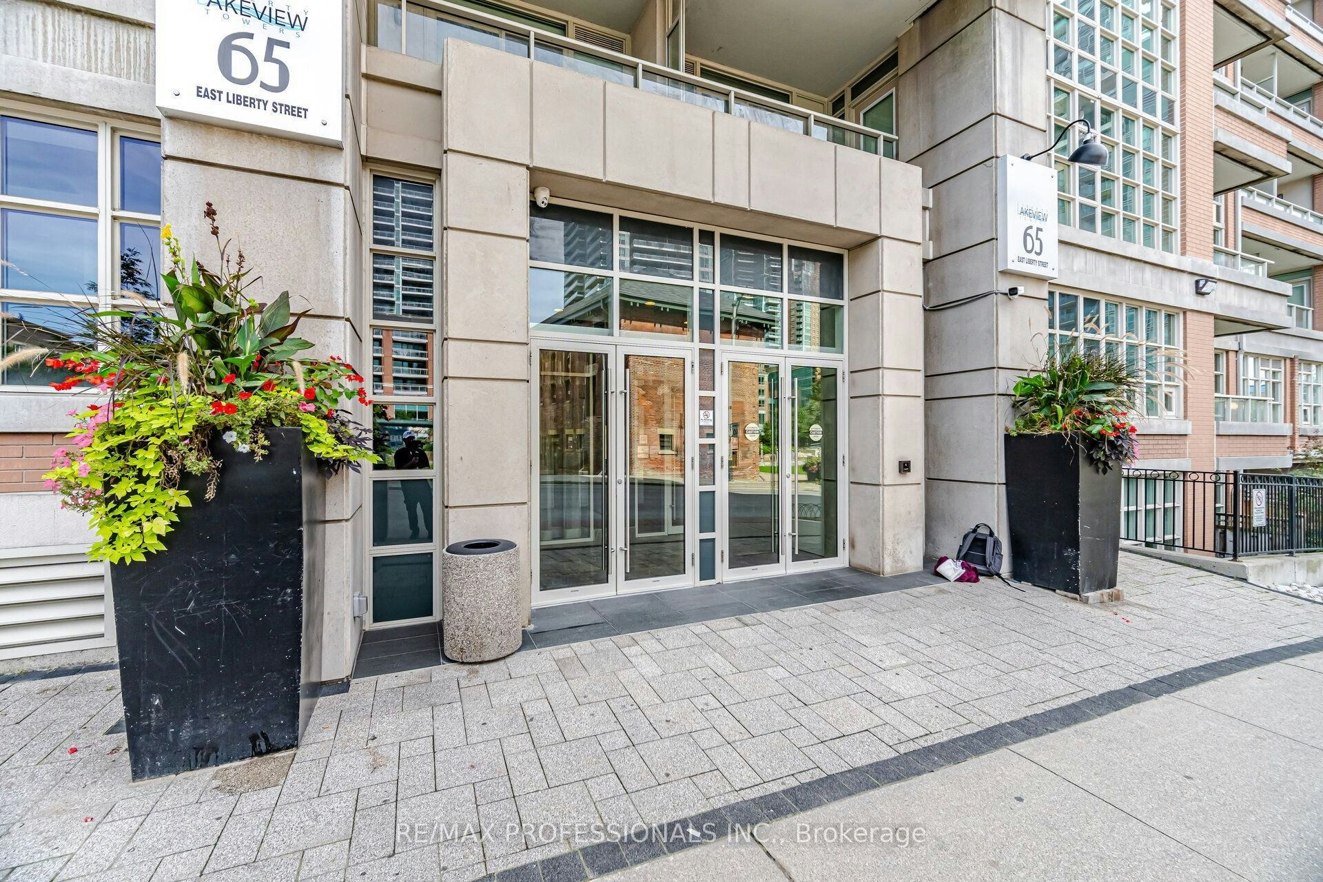 1206-65 East Liberty Street, Toronto, ON, M6K 3R2 - 3