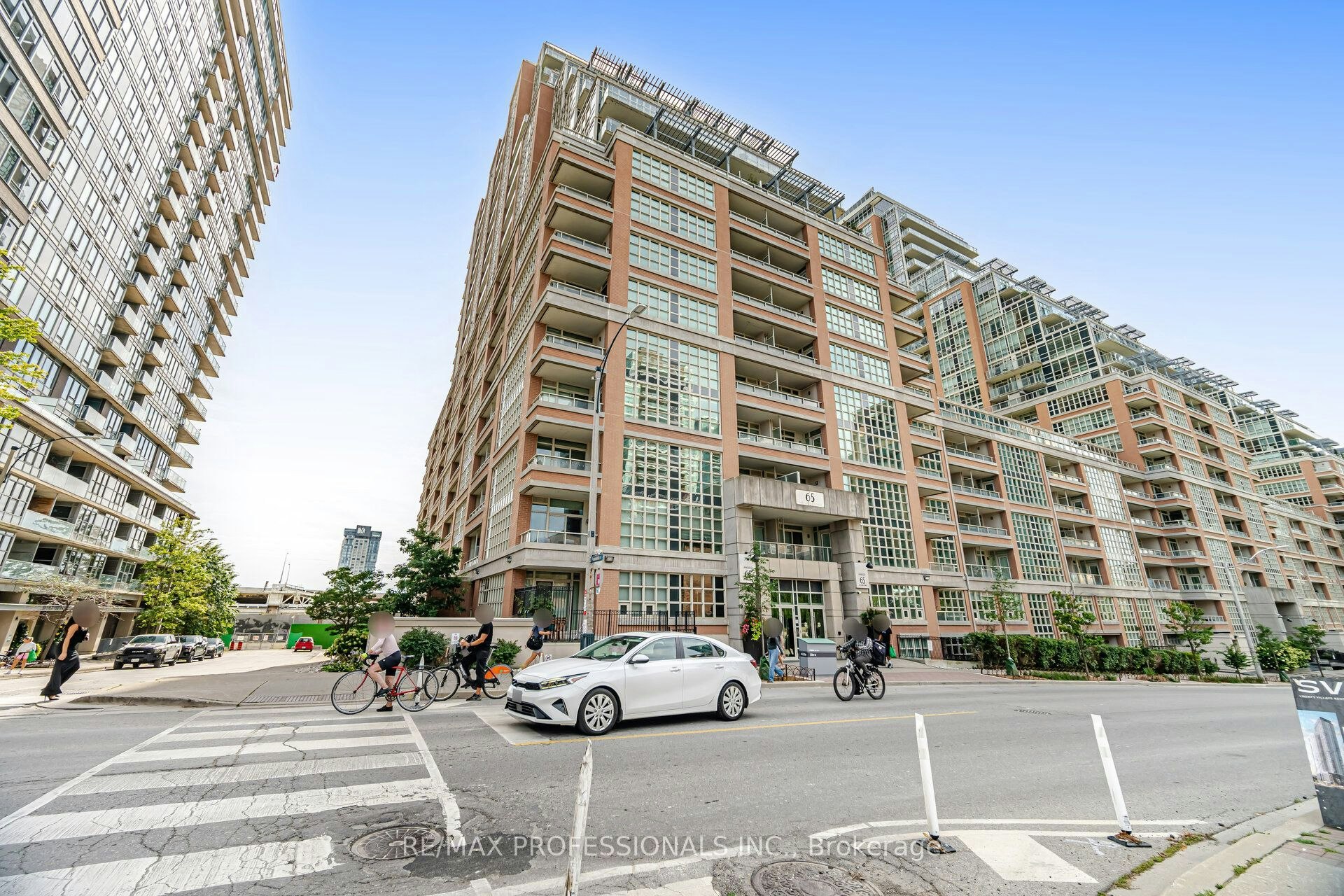1206-65 East Liberty Street, Toronto, ON, M6K 3R2 - 2