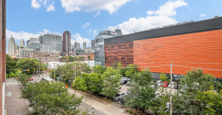 450-33 Mill Street, Toronto, ON, M5A 3R3 - 17
