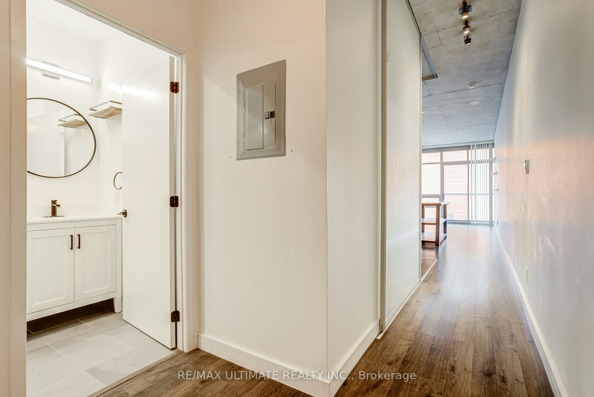 450-33 Mill Street, Toronto, ON, M5A 3R3 - 6