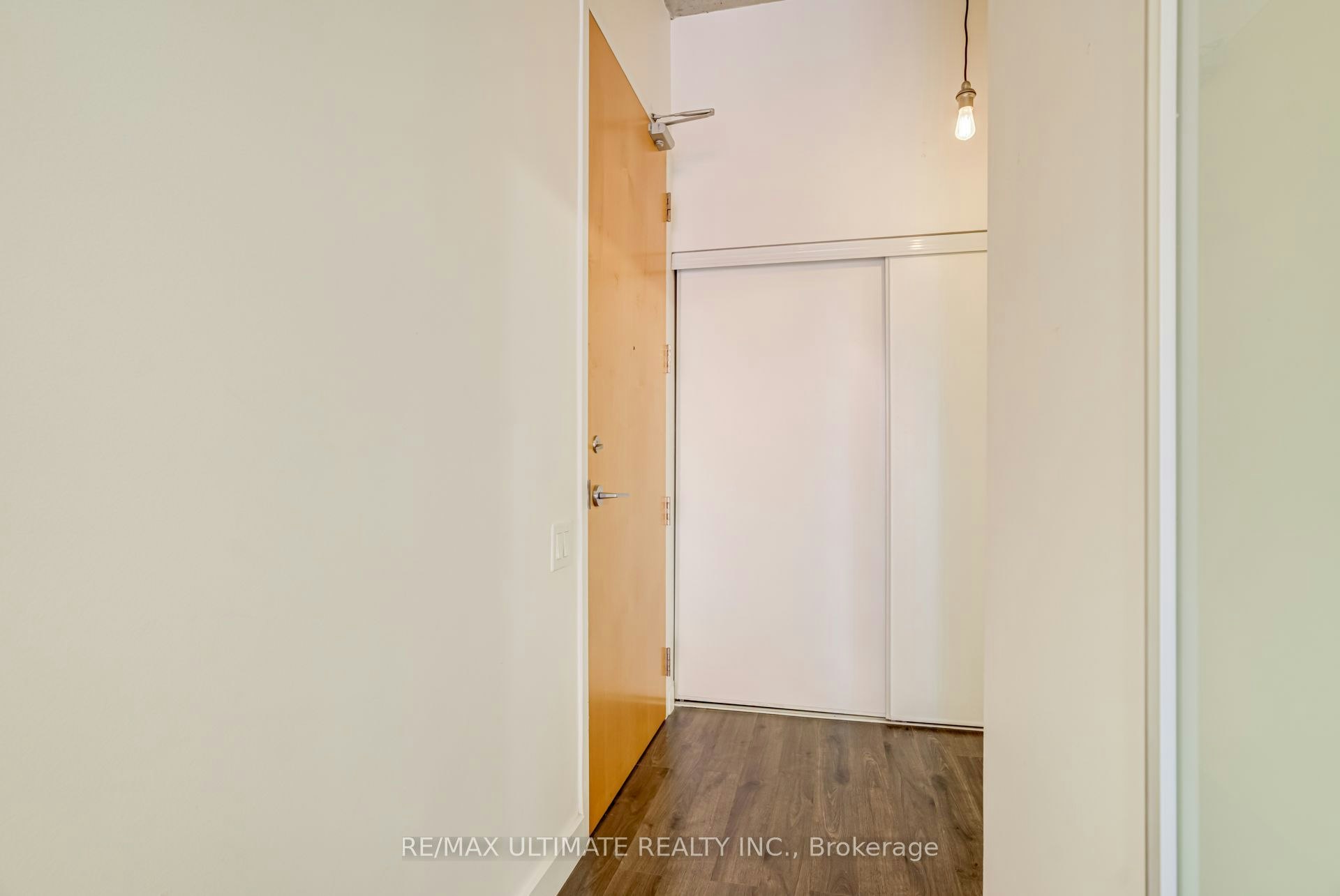 450-33 Mill Street, Toronto, ON, M5A 3R3 - 7