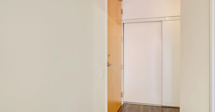 450-33 Mill Street, Toronto, ON, M5A 3R3 - 7