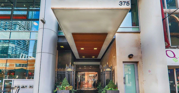 1004-375 King Street W, Toronto, ON, M5V 1K5 - 2