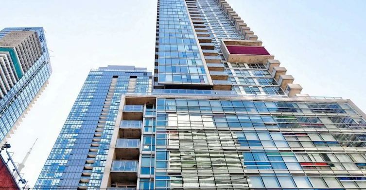 1004-375 King Street W, Toronto, ON, M5V 1K5
