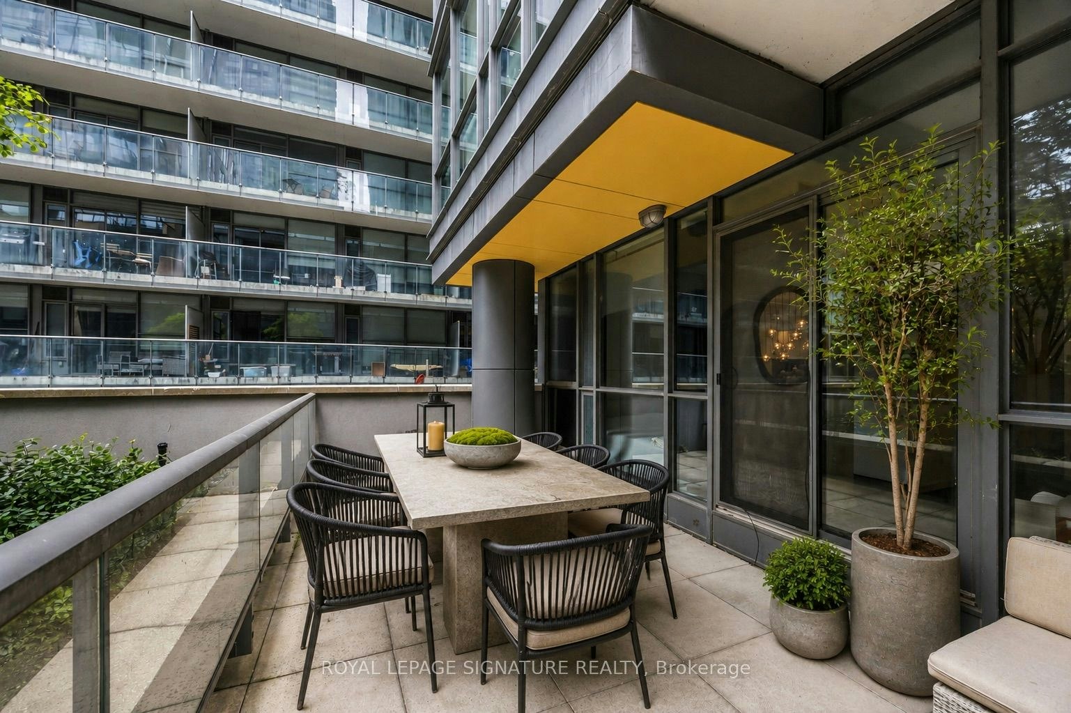 202-8 Charlotte Street, Toronto, ON, M5V 0K4 - 28