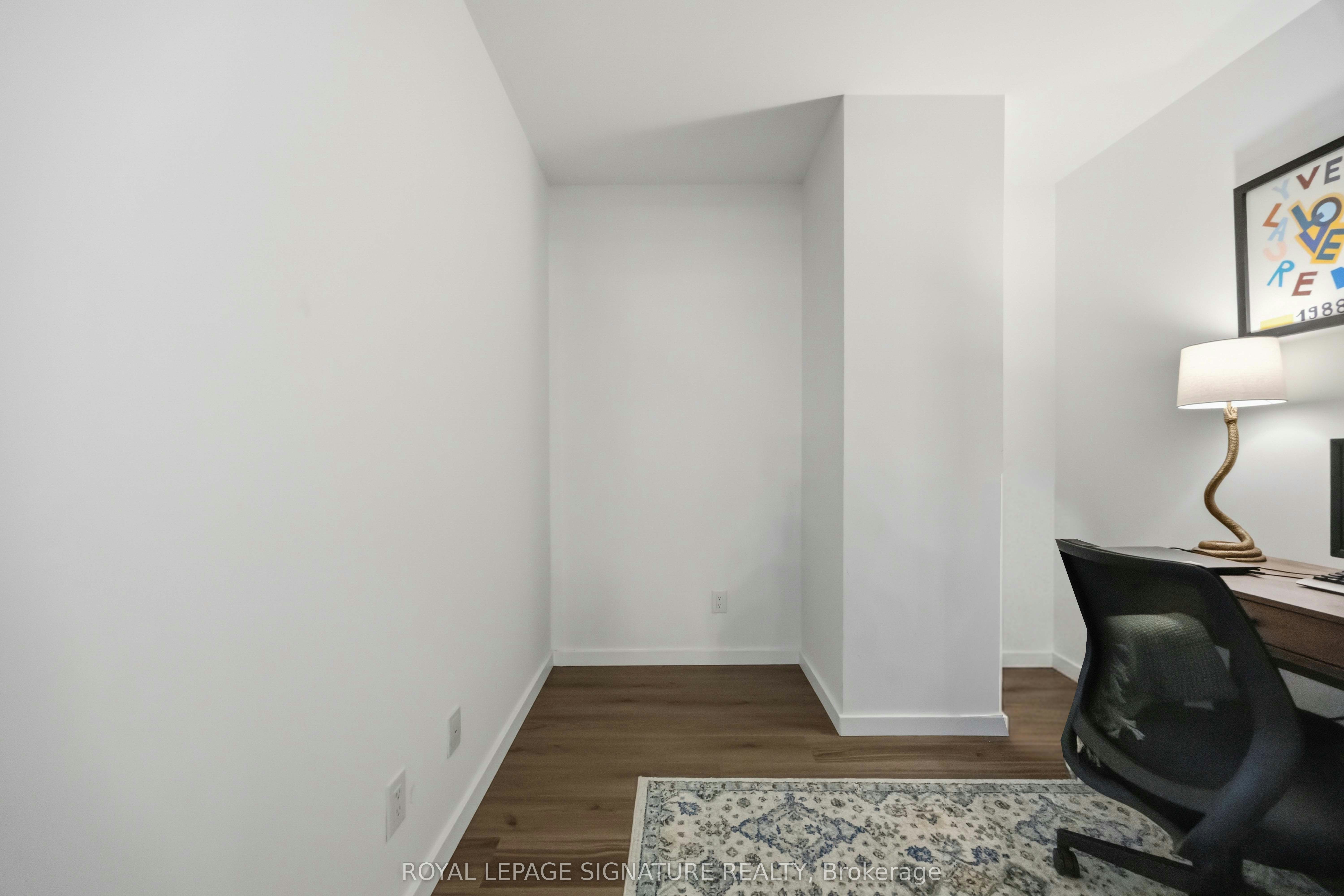 202-8 Charlotte Street, Toronto, ON, M5V 0K4 - 21