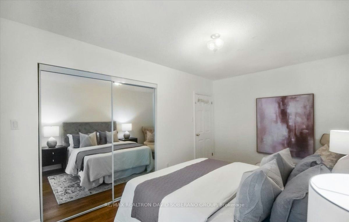 122 Mcgillivray Avenue, Toronto, ON, M5M 2Y6 - 15