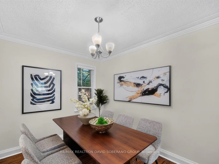 122 Mcgillivray Avenue, Toronto, ON, M5M 2Y6 - 9