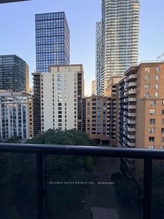 806-77 Mutual Street, Toronto, ON, M5B 2A9 - 12
