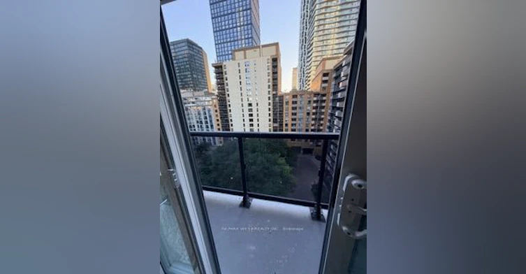 806-77 Mutual Street, Toronto, ON, M5B 2A9 - 30