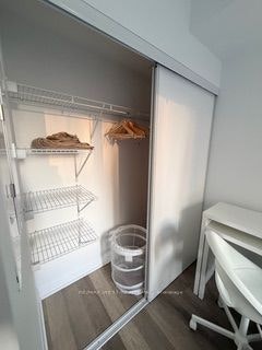 806-77 Mutual Street, Toronto, ON, M5B 2A9 - 7