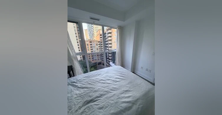 806-77 Mutual Street, Toronto, ON, M5B 2A9 - 6