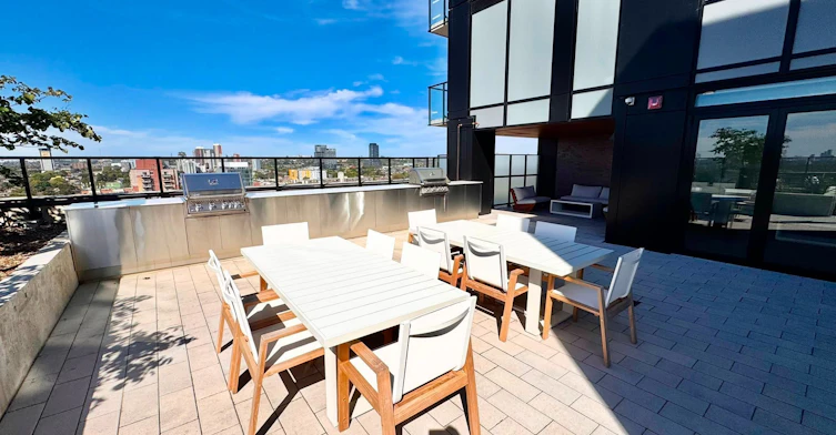 1215-181 Sterling Road, Toronto, ON, M6R 0B2 - 10