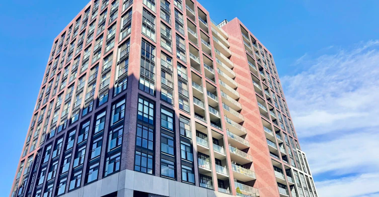 1215-181 Sterling Road, Toronto, ON, M6R 0B2