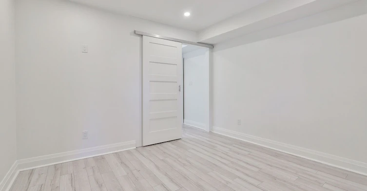 3rd Lvl-995 Bloor Street W, Toronto, ON, M6H 1M1 - 13