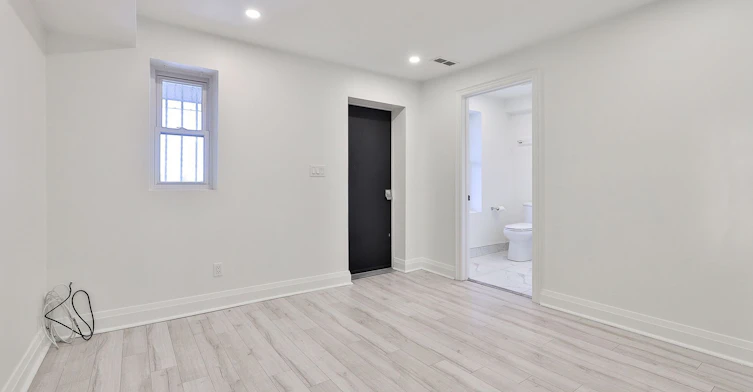 3rd Lvl-995 Bloor Street W, Toronto, ON, M6H 1M1 - 11