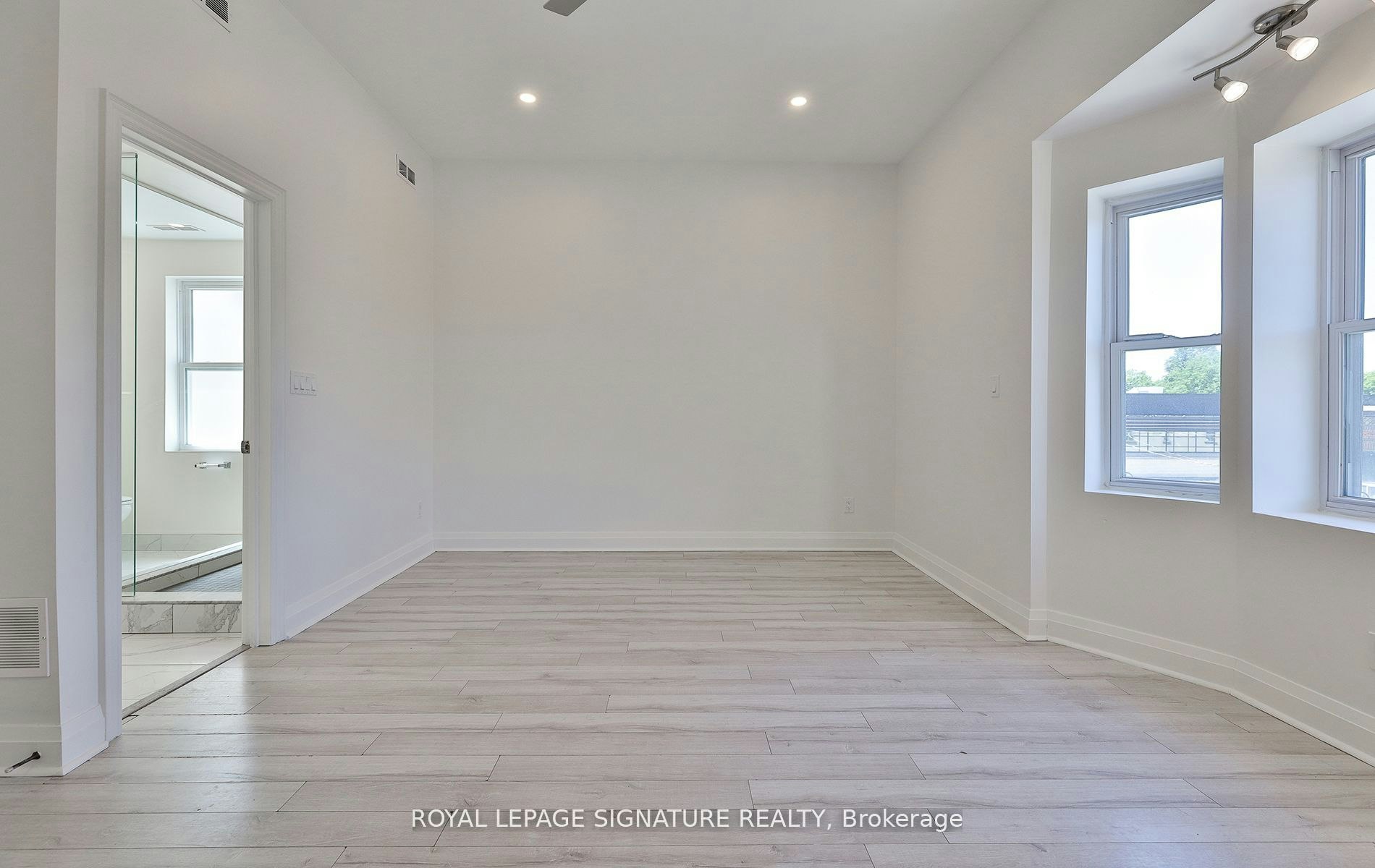 3rd Lvl-995 Bloor Street W, Toronto, ON, M6H 1M1 - 7