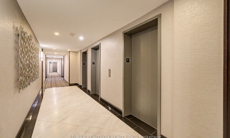 611-5460 Yonge Street