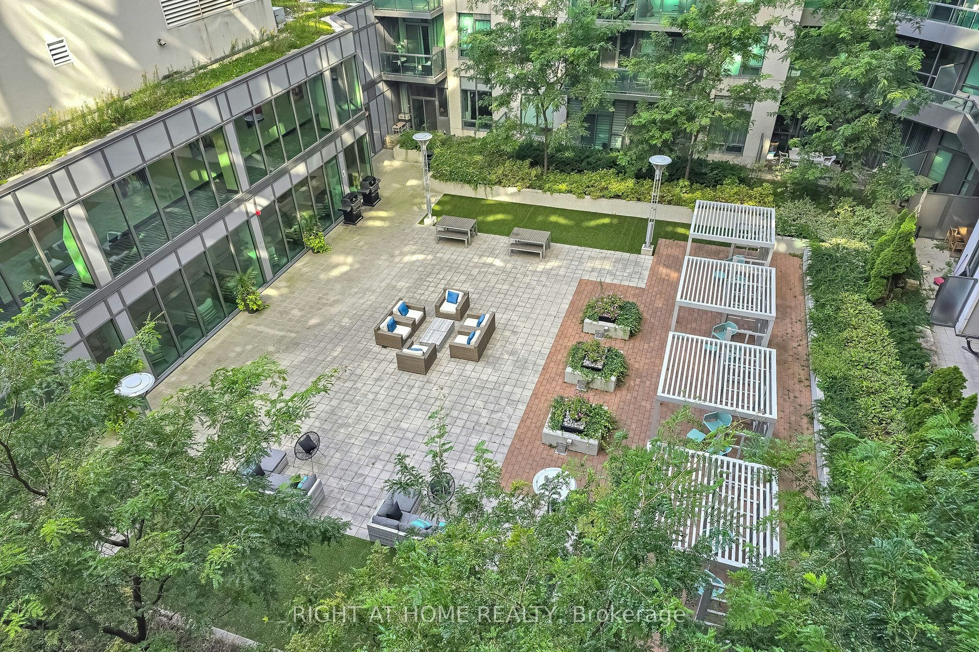 712-19 Grand Trunk Crescent, Toronto, ON, M5J 3A3 - 34
