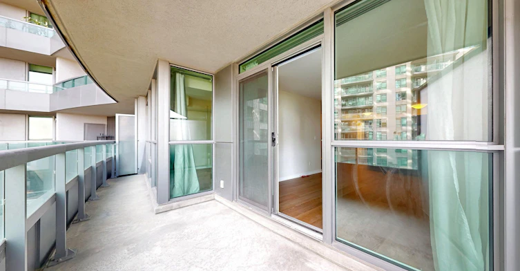 712-19 Grand Trunk Crescent, Toronto, ON, M5J 3A3 - 31