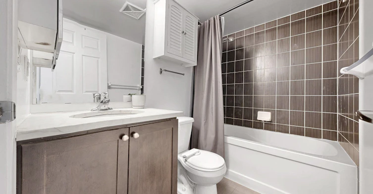 712-19 Grand Trunk Crescent, Toronto, ON, M5J 3A3 - 28