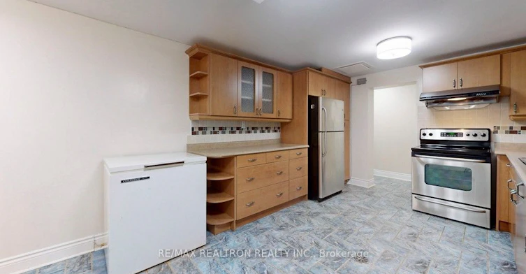 Bsmt-31 Whitelock Crescent, Toronto, ON, M2K 1V9 - 8