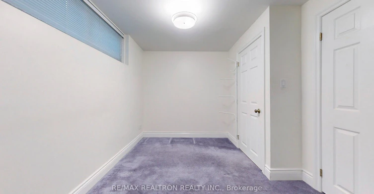 Bsmt-31 Whitelock Crescent, Toronto, ON, M2K 1V9 - 14