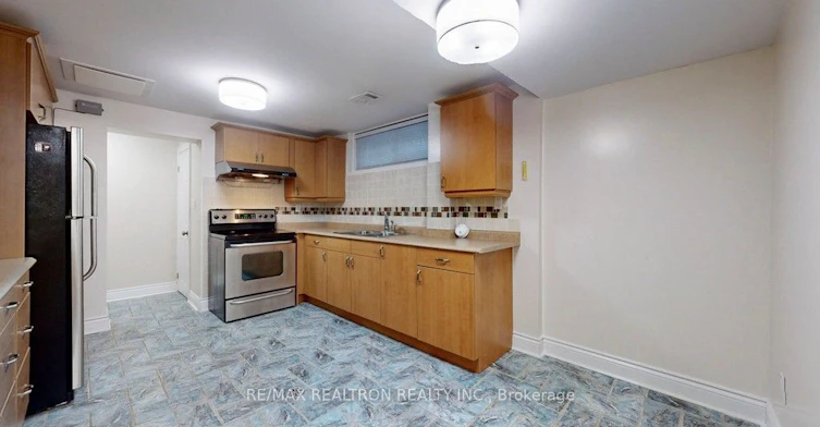 Bsmt-31 Whitelock Crescent, Toronto, ON, M2K 1V9 - 6