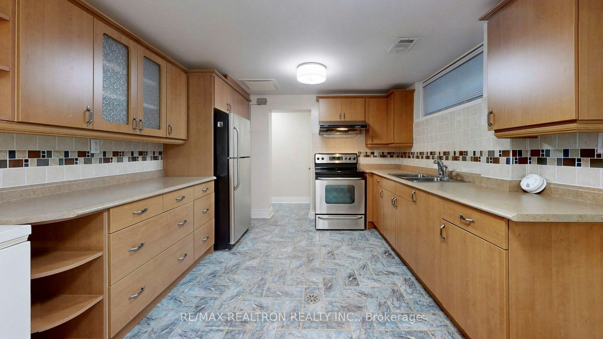 Bsmt-31 Whitelock Crescent, Toronto, ON, M2K 1V9 - 7