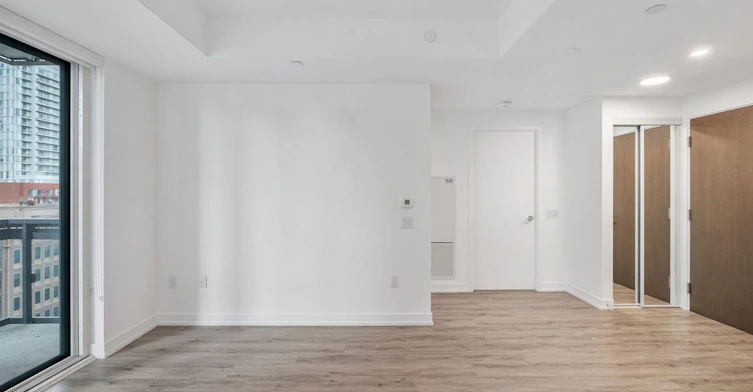 1107-39 Roehampton Avenue, Toronto, ON, M4P 0B9 - 2