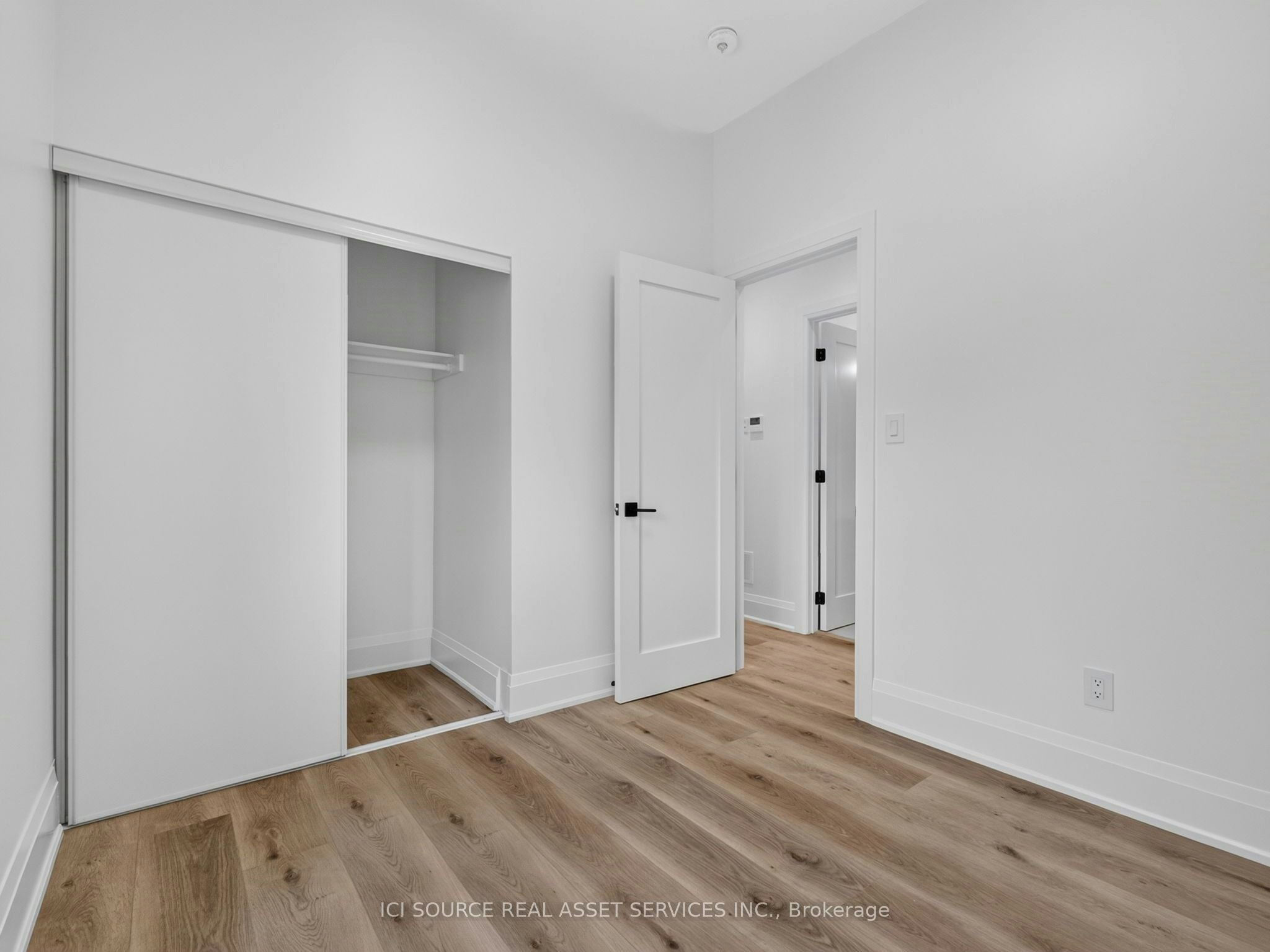 Unit 2-28 Norcross Road, Toronto, ON, M3H 2R4 - 23
