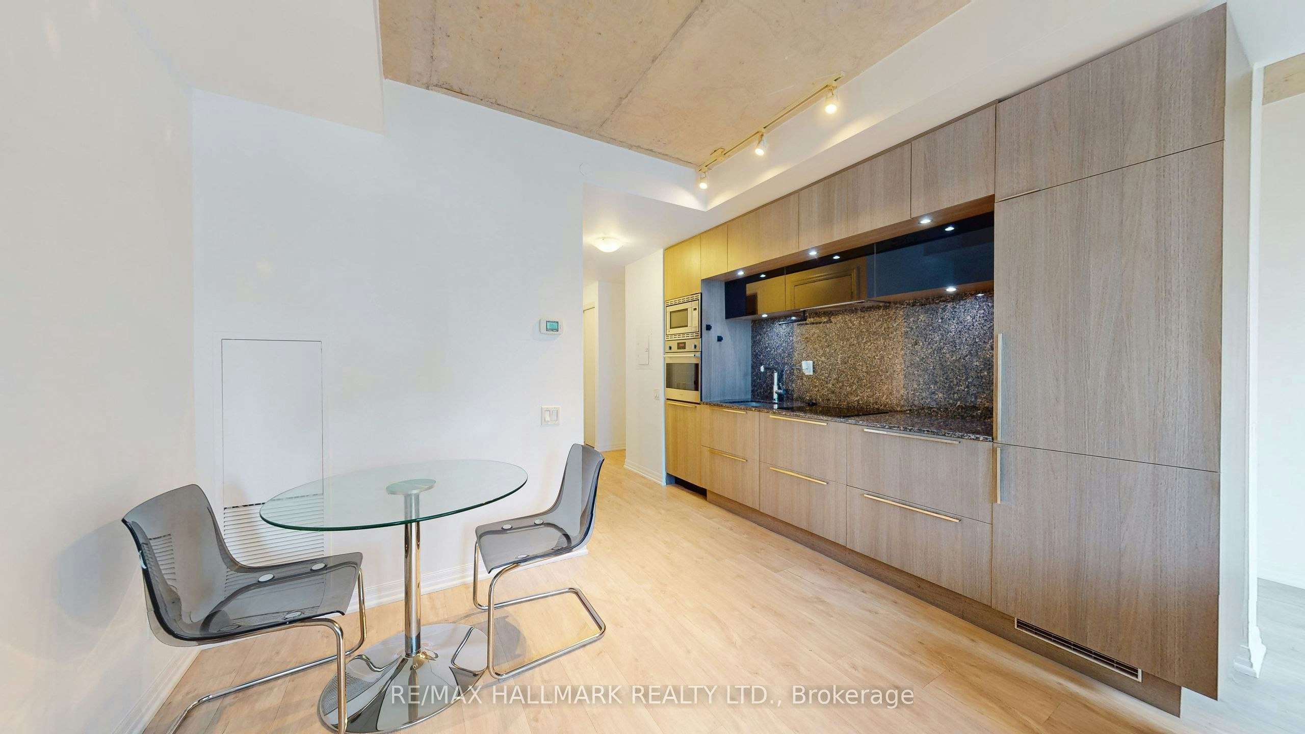 1010-88 Blue Jays Way, Toronto, ON, M5V 2G3 - 5
