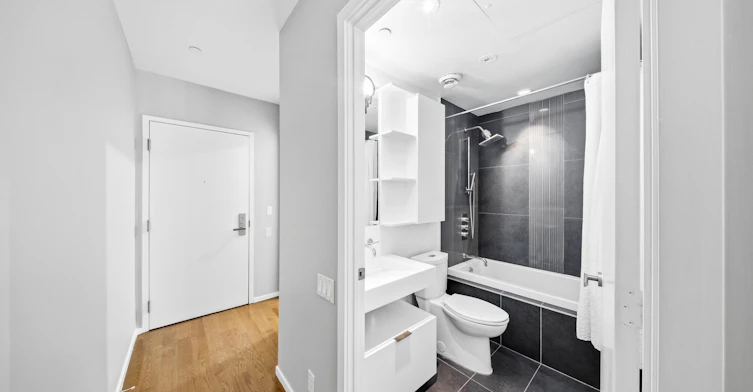 5 St Joseph Street, Toronto, ON, M4Y 0B6 - 14